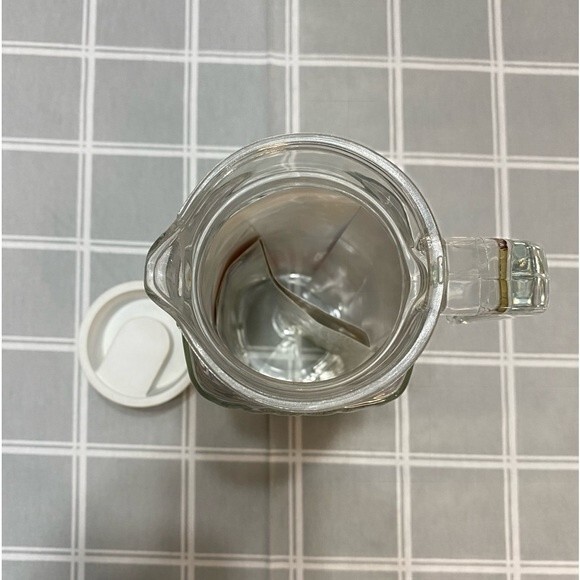 Finlandia Vodka 1999 Clear Texture Glass Pitcher Carafe Lid Mixology Recipes Jug - Picture 5 of 9